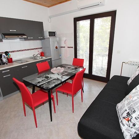 Apartments Marlina 罗维尼 外观 照片